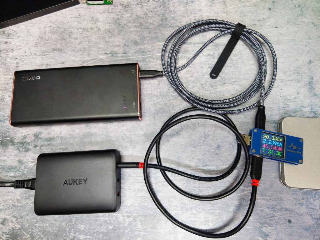 具備多種快充協議、最高74.5瓦輸出、iPhone 快充實測 - Aukey PD3.0+QC3.0 3孔快速充電器(PA-Y13) - Aukey, Aukey PD3.0+QC3.0 3孔快速充電器(PA-Y13), Aukey PD充電器, Aukey QC充電器, iPhone快充, iPhone快充測試, PD充電器推薦, PD充電實測, powerdelivery, quick charge, 充電器推薦, 多孔充電器推薦 - 科技生活 - teXch