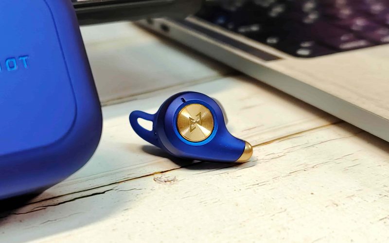 AVIOT TE-D01q 真無線藍牙耳機開箱 - 精緻小巧、方便攜帶的好耳機 - 藍牙耳機 推薦2022 - 科技生活 - teXch