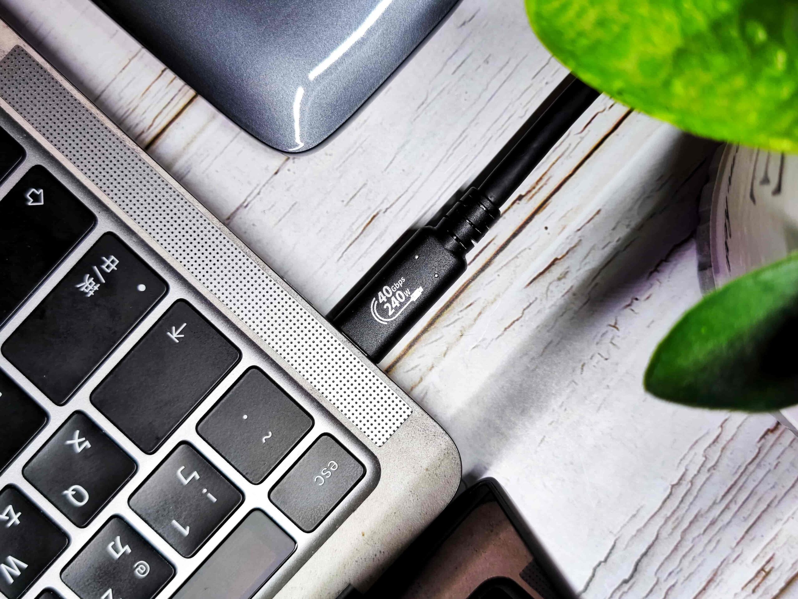 USB-C充電傳輸線哪一款最好用？Avier Uni 系列高速資料傳輸充電線開箱實測
